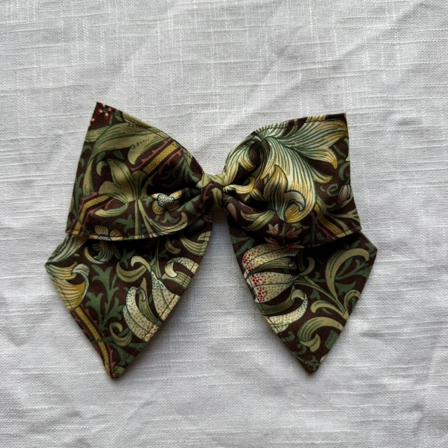 Woodland Lilly Small Bow