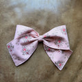Rosebud small bow