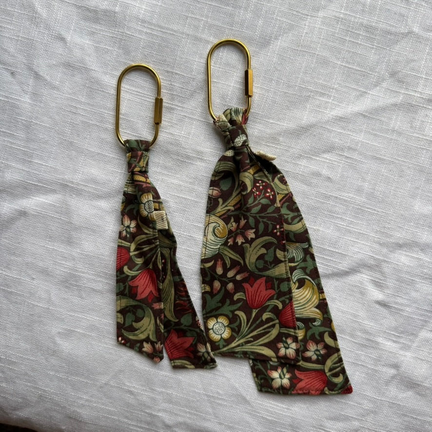Woodland Lilly Medium Bag Clip