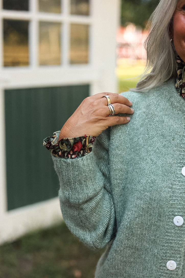 Woodland Lilly Cuffs