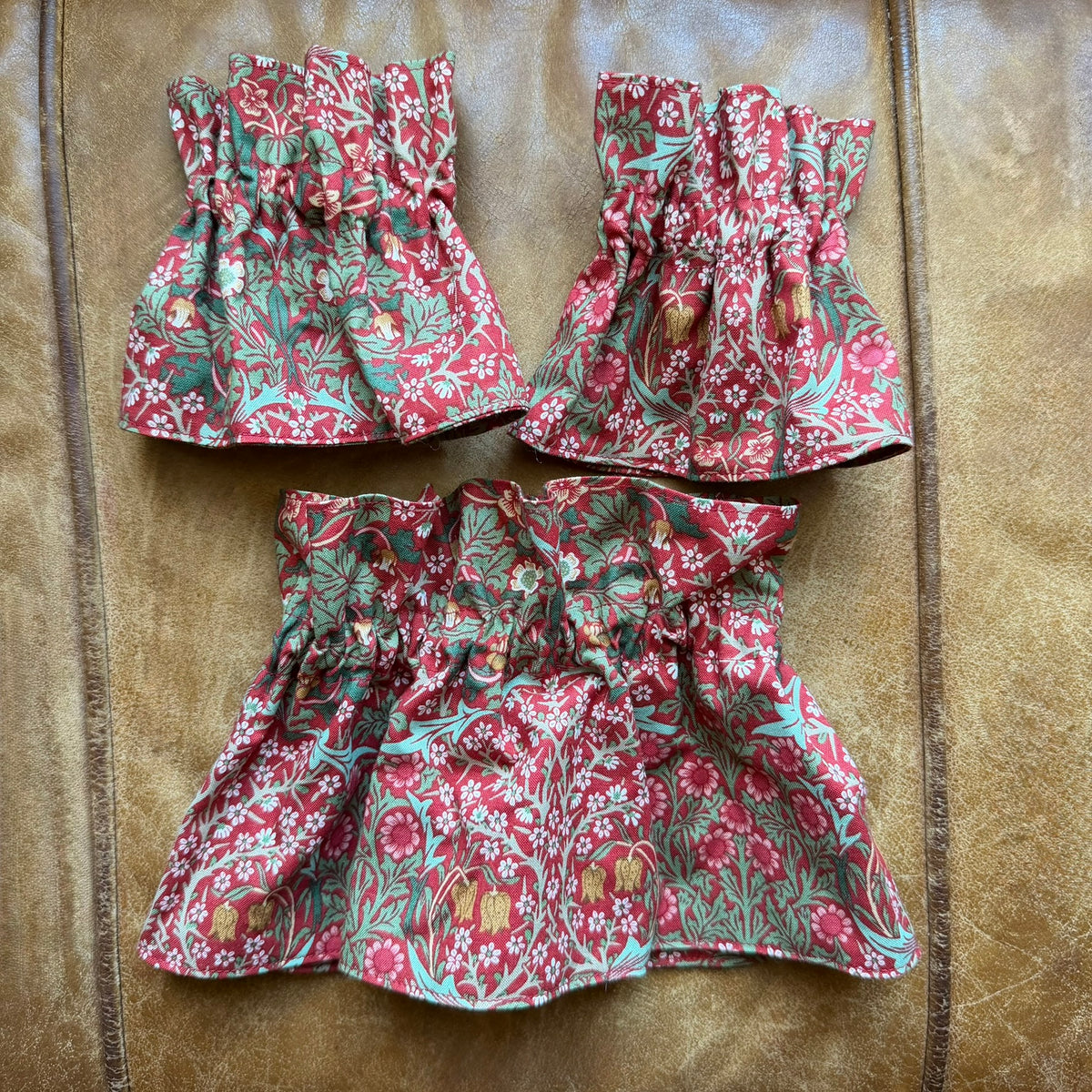 Limited Edition Mistletoe Meadow Collar