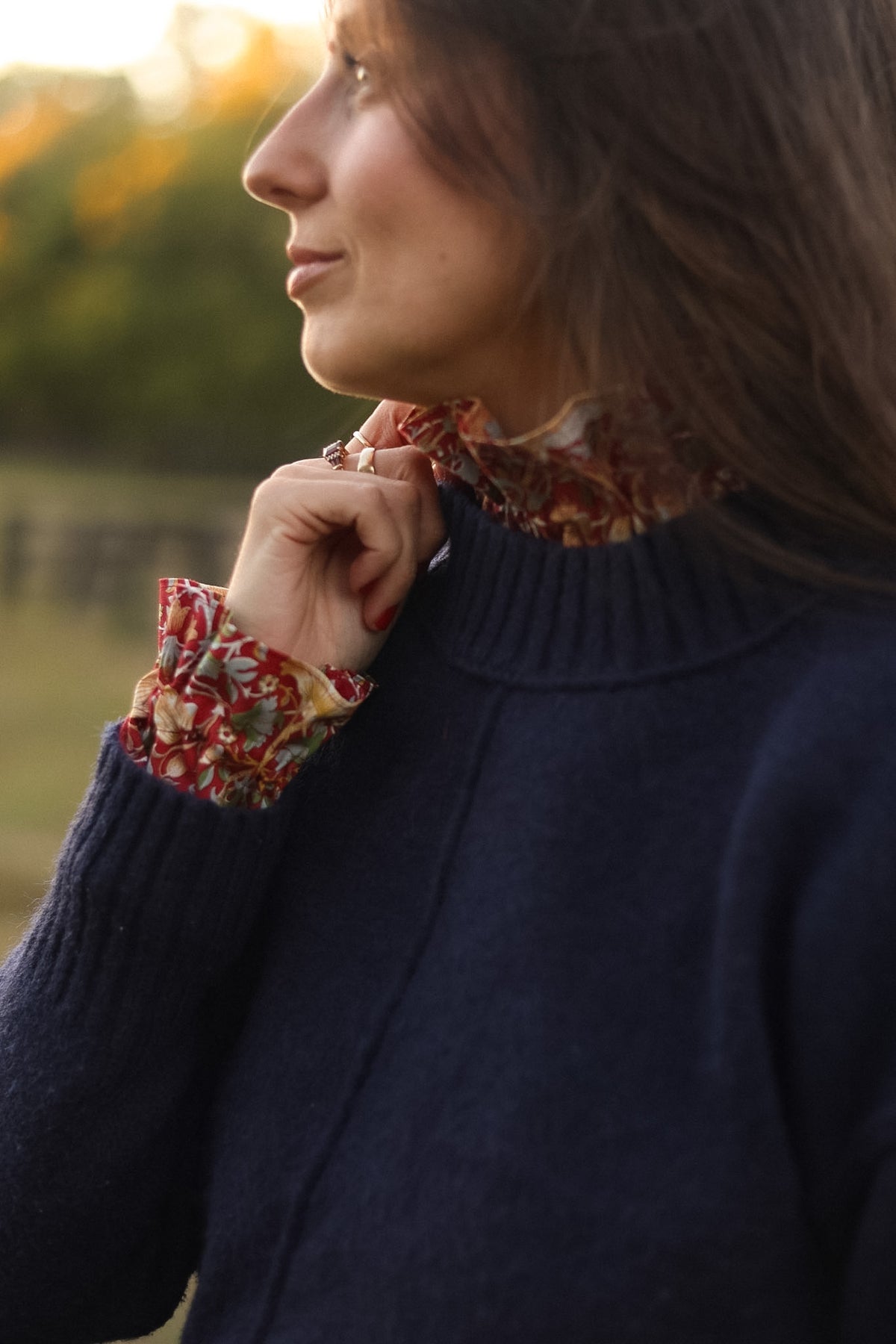 Limited Edition Christmas Tapestry Cuff & Collar Set