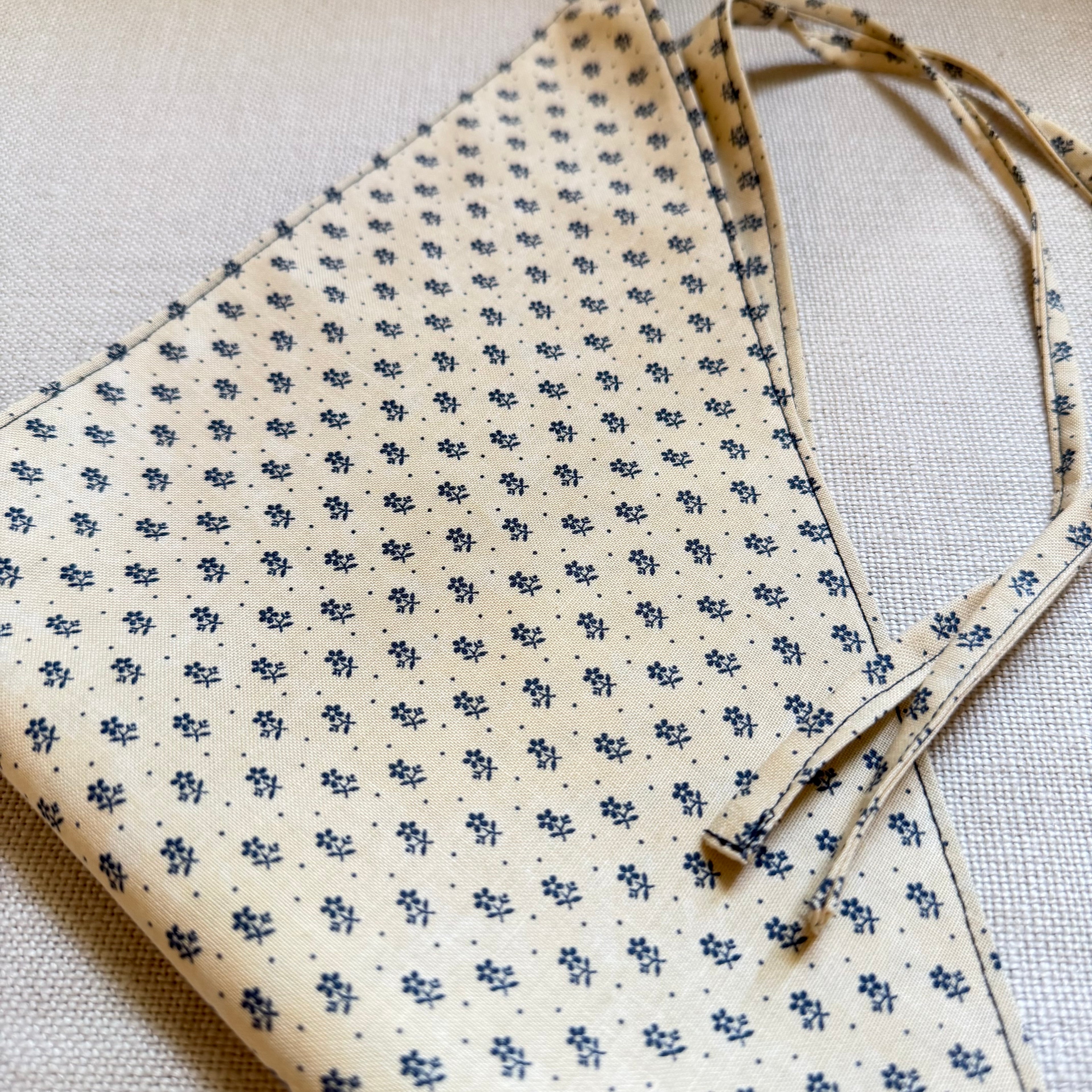 Buttercream Sprig Bandana