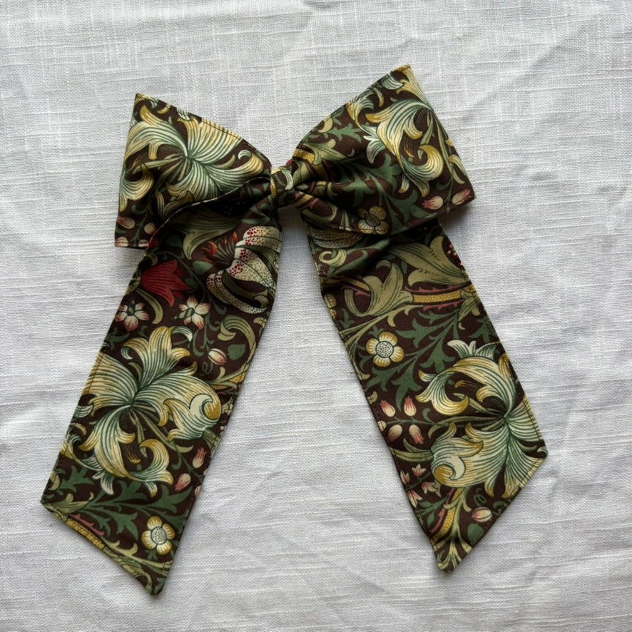 Woodland Lilly Large Bow