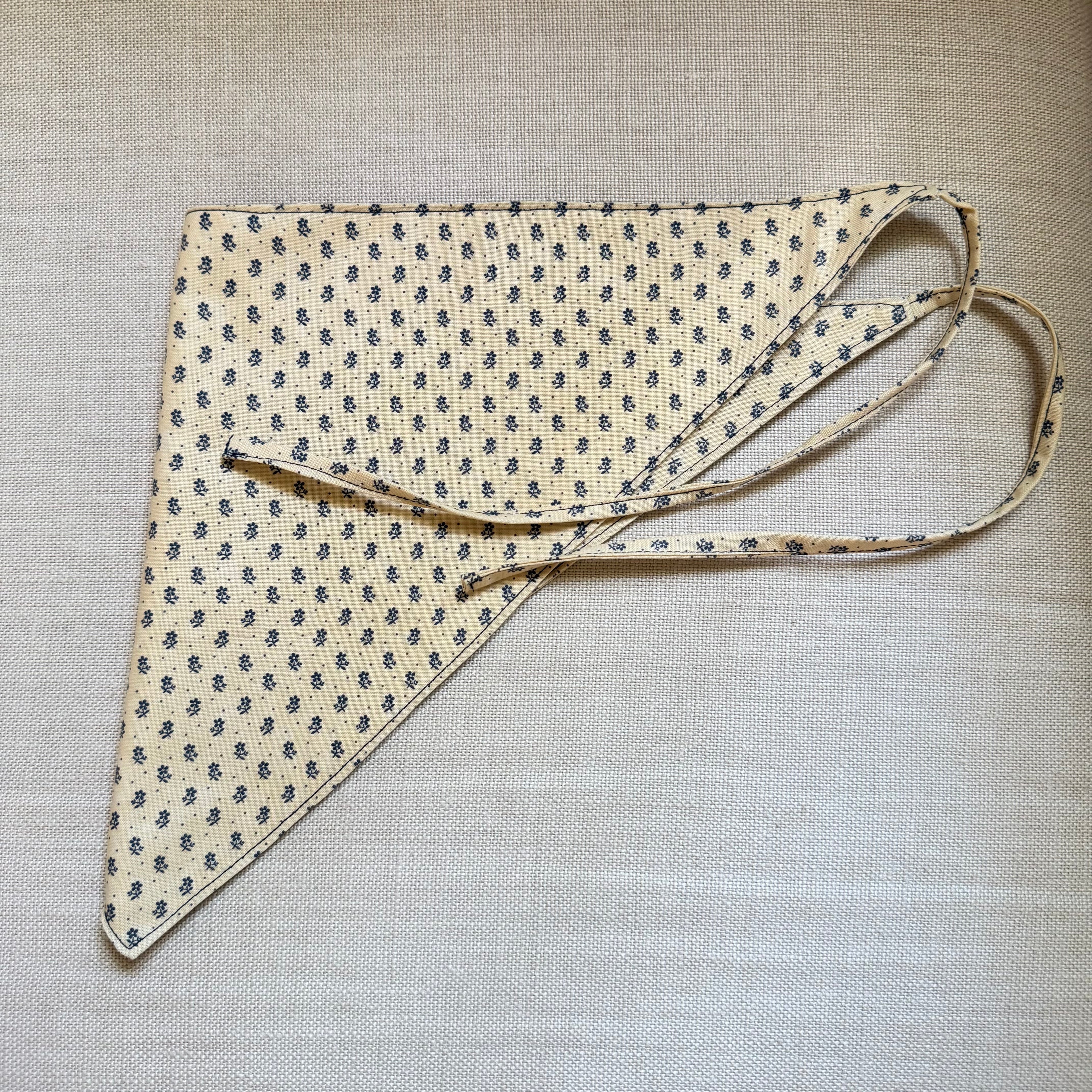 Buttercream Sprig Bandana