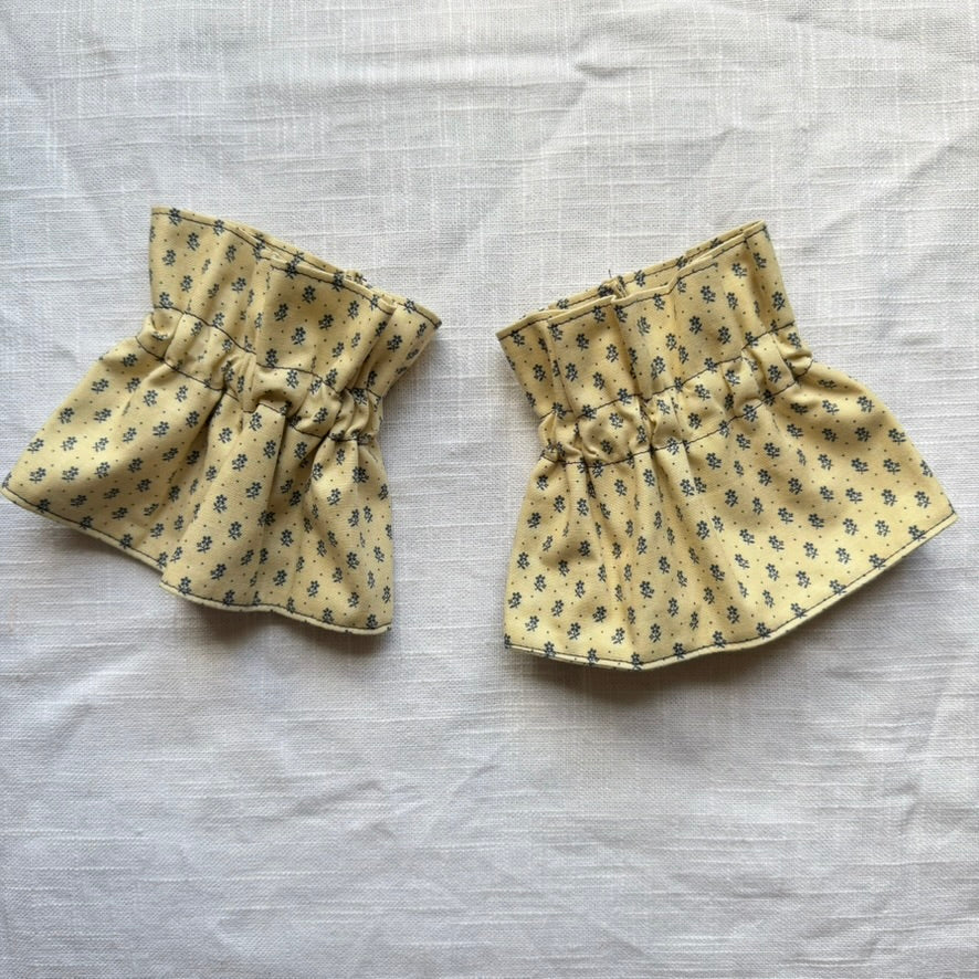 Buttercream Sprig Cuffs