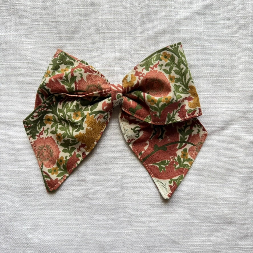 Rosewood Garden Small Bow