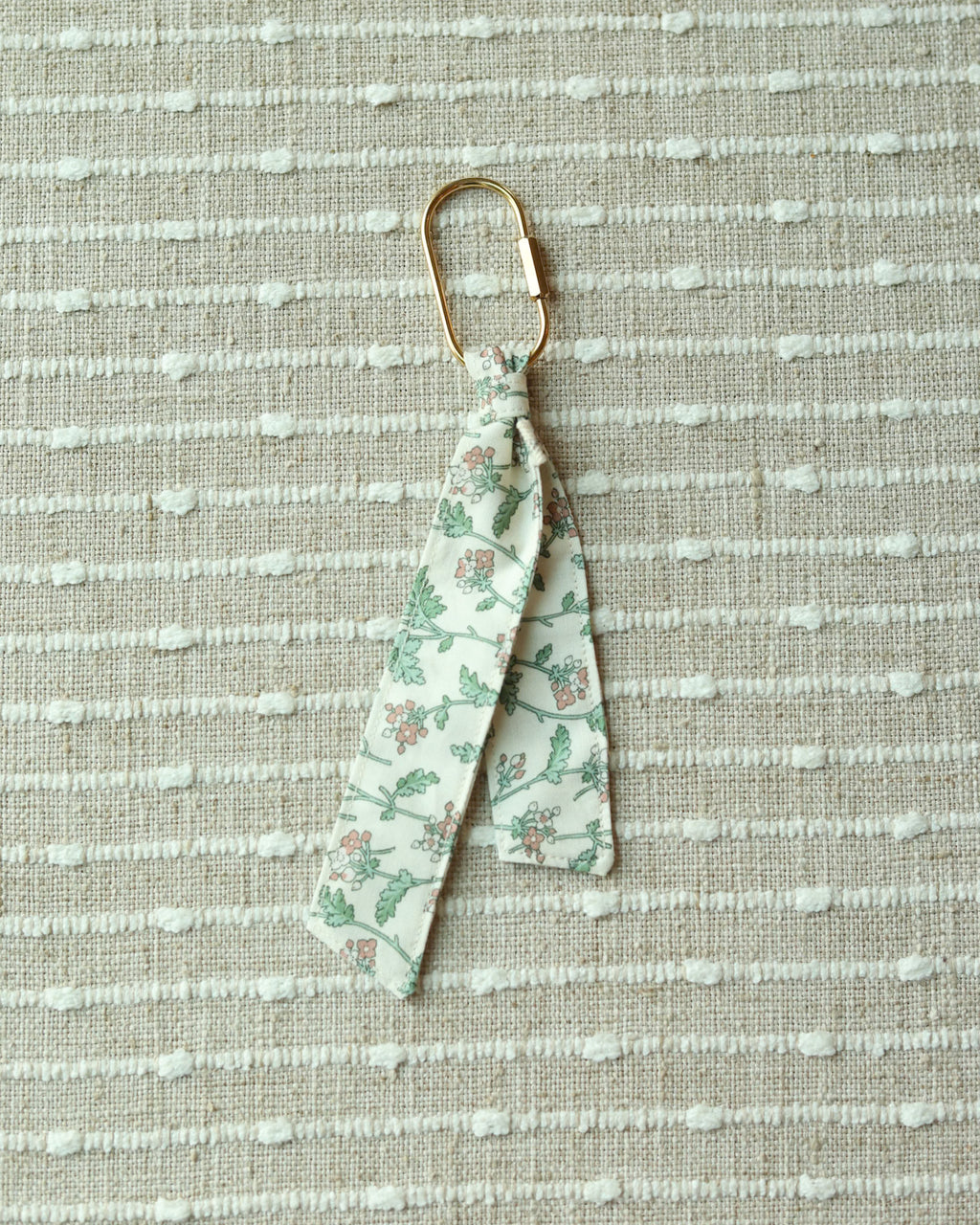 Primrose Filed Small Bag Clip