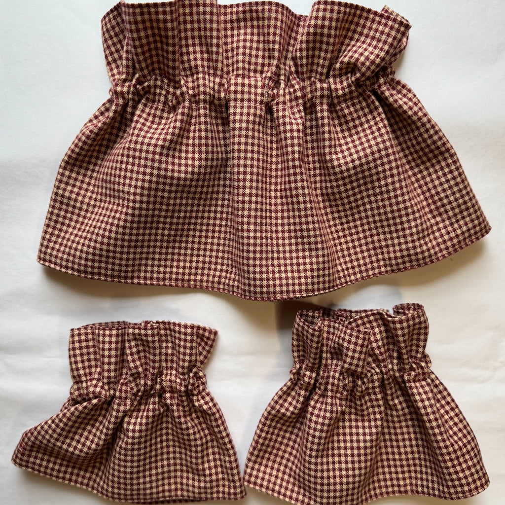 Wine & Tan Ruffle Cuff & Collar Set (Mini)