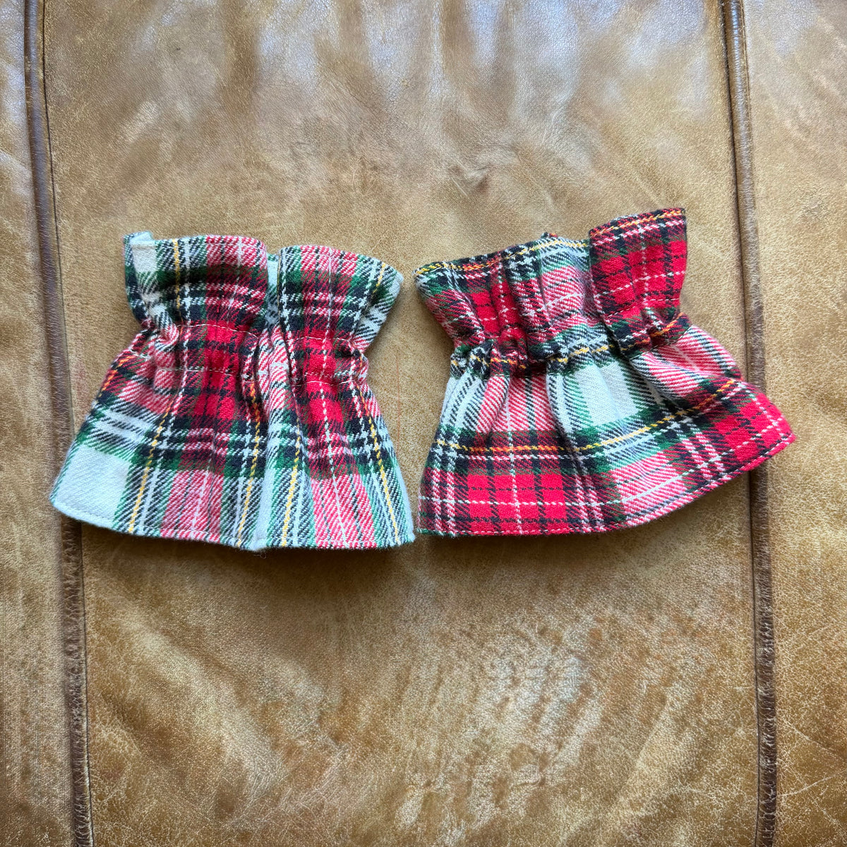 Highland Plaid Cuff & Collar Set