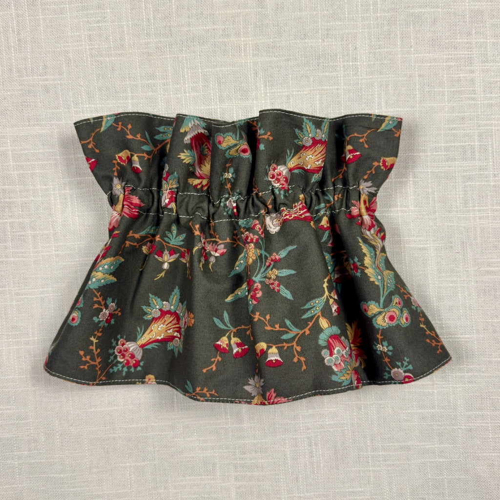 Sagewood Bloom Ruffle Cuff & Collar set