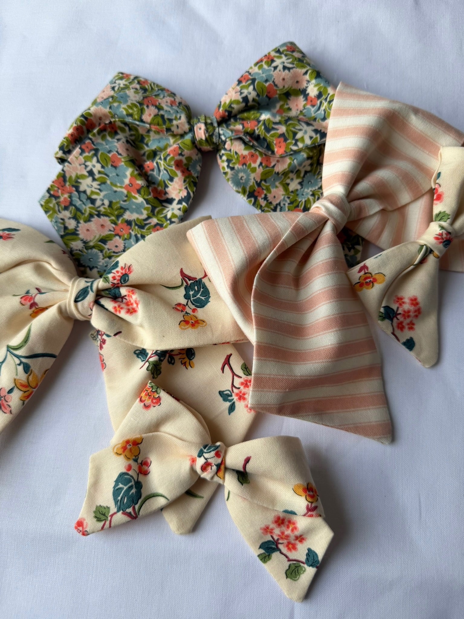Floral Garden Sewn Bow – Small
