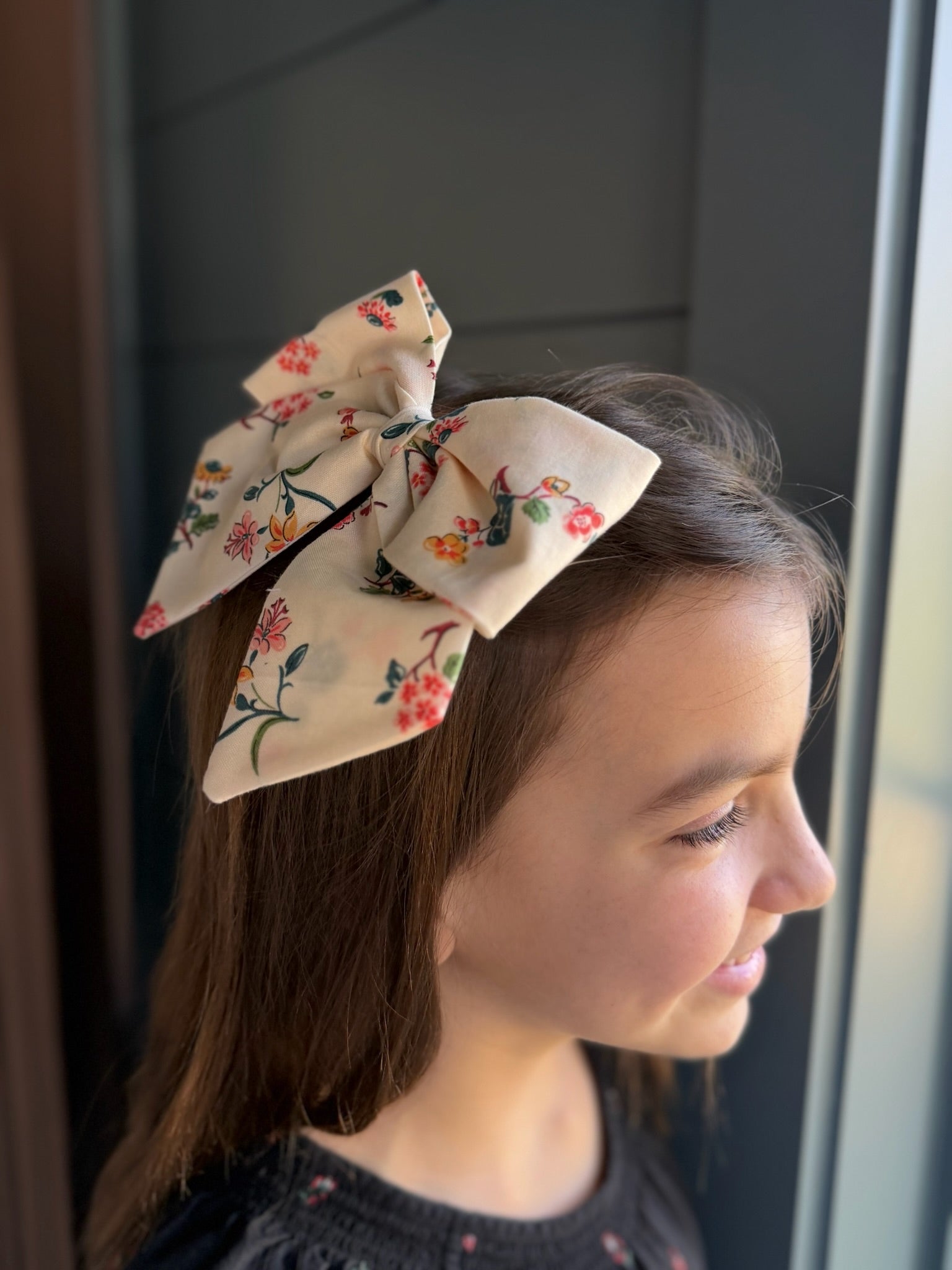 Poppy Field Sewn Bow – Small