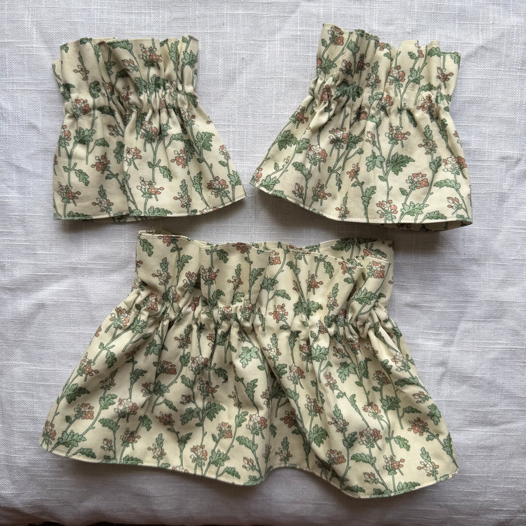 Primerose Filed Cuff & Collar Set